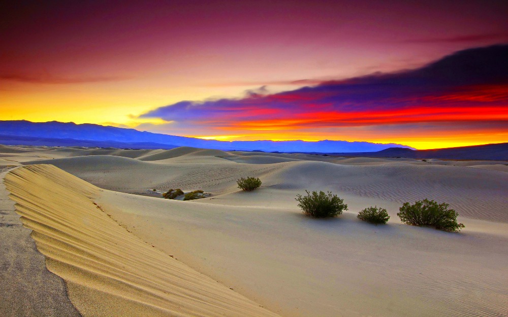 a-nature-landscapes_widewallpaper_desert-at-dusk_6088